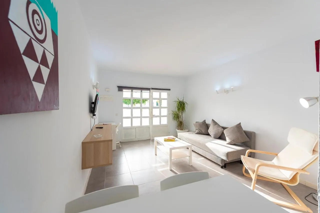 Apartment Lava Teneguia, 5 Guests In 2 Bedrooms Puerto del Carmen  Spanien